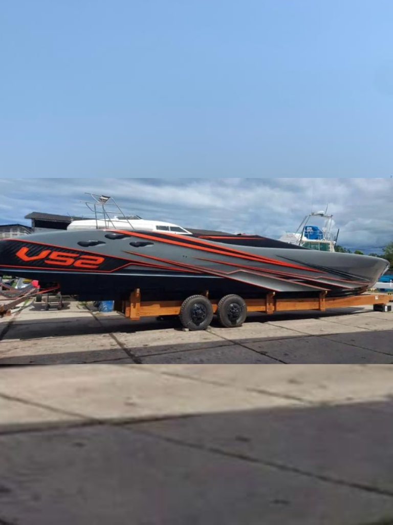 SuperBoat 52 – 2013